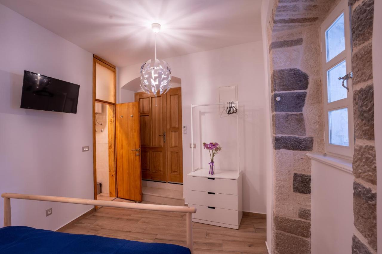Old Town Makarska Apartments - Central Square Экстерьер фото