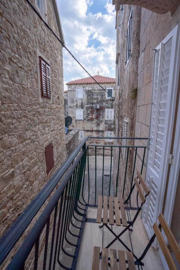 Old Town Makarska Apartments - Central Square Экстерьер фото